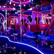 stripshow5